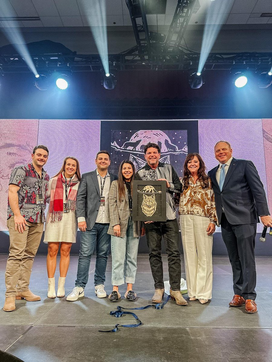 AndySAlbright's tweet photo. Listen to our new podcast with Bryan Adams, CEO of @IntegrityMG, as we discuss what it takes to achieve true greatness!🚀💯

Thank you for joining us at our #AllianceNatcon and recording our podcast with me!💪🏆

Listen here!
🎧https://t.co/LJG0LR8sVL
▶️https://t.co/ozCnvRmIvl https://t.co/BrzhELhrK2