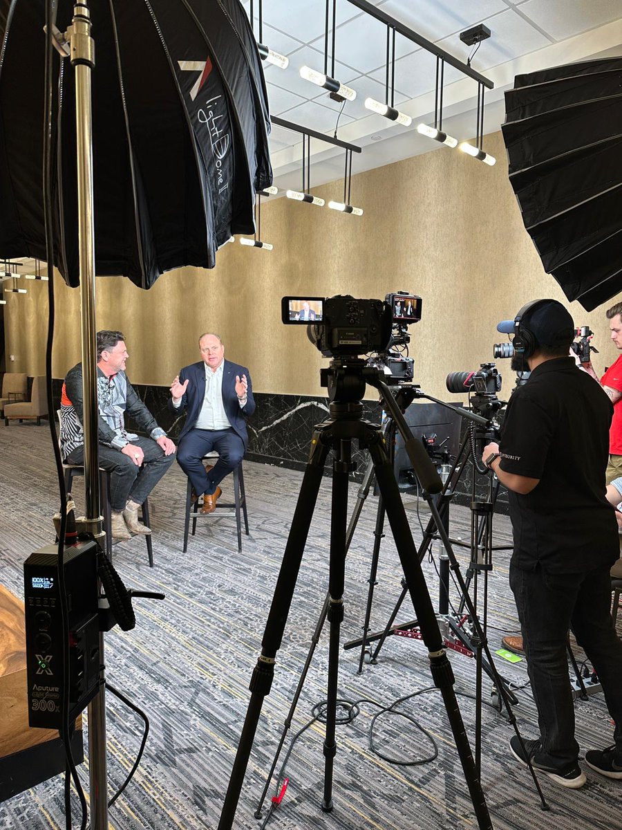 AndySAlbright's tweet photo. Listen to our new podcast with Bryan Adams, CEO of @IntegrityMG, as we discuss what it takes to achieve true greatness!🚀💯

Thank you for joining us at our #AllianceNatcon and recording our podcast with me!💪🏆

Listen here!
🎧https://t.co/LJG0LR8sVL
▶️https://t.co/ozCnvRmIvl https://t.co/BrzhELhrK2