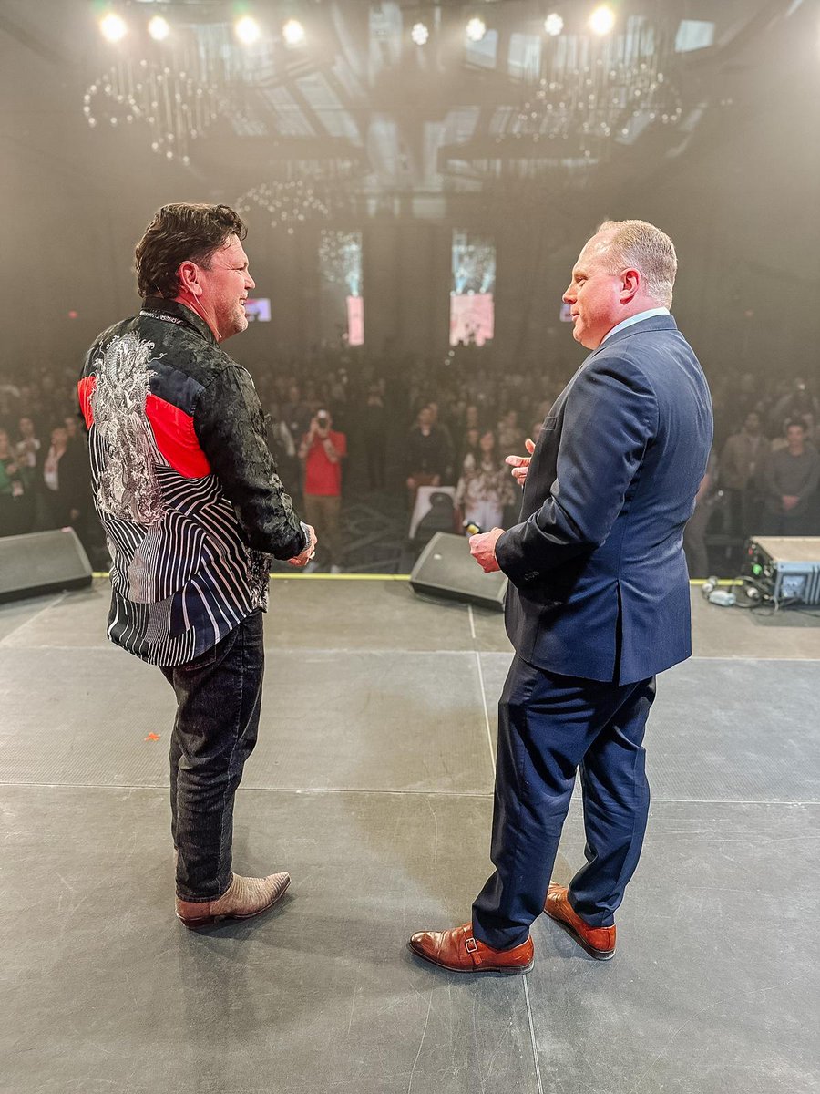 AndySAlbright's tweet photo. Listen to our new podcast with Bryan Adams, CEO of @IntegrityMG, as we discuss what it takes to achieve true greatness!🚀💯

Thank you for joining us at our #AllianceNatcon and recording our podcast with me!💪🏆

Listen here!
🎧https://t.co/LJG0LR8sVL
▶️https://t.co/ozCnvRmIvl https://t.co/BrzhELhrK2