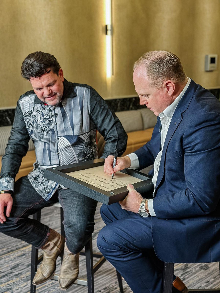 AndySAlbright's tweet photo. Listen to our new podcast with Bryan Adams, CEO of @IntegrityMG, as we discuss what it takes to achieve true greatness!🚀💯

Thank you for joining us at our #AllianceNatcon and recording our podcast with me!💪🏆

Listen here!
🎧https://t.co/LJG0LR8sVL
▶️https://t.co/ozCnvRmIvl https://t.co/BrzhELhrK2