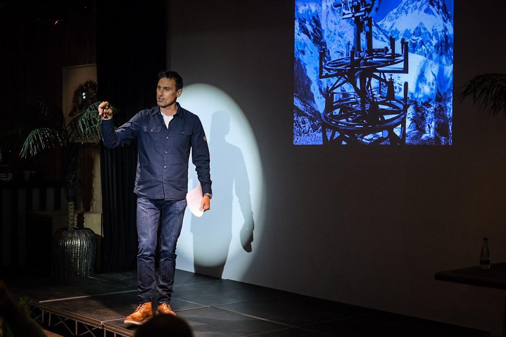 About last night….
Fantastic evening at <a href="/farpeak/">Far Peak</a> talking about ‘Everest, the untold story’
Thanks to all who came!
Look out for dates in June when we take this national!!!
<a href="/incoolcompany/">incoolcompany</a> <a href="/EverestToday/">Everest Today</a> #Everest