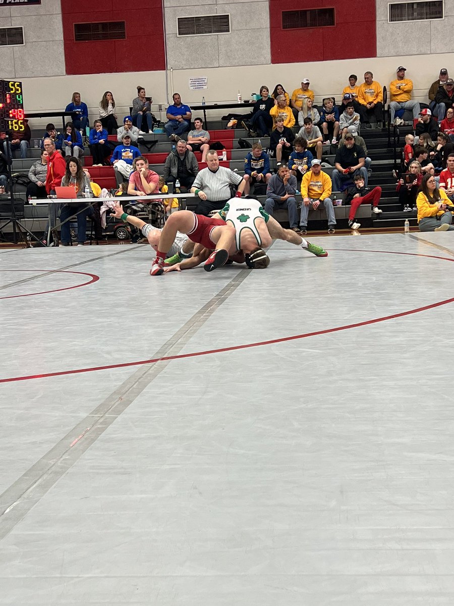 Wrestling at Benton today! Good luck to our Cardinals and Irish! ❤️💚🤼‍♂️🤼‍♀️ <a href="/LHSIrish/">Lafayette High School</a> <a href="/bentoncardinals/">Benton Cardinals</a>