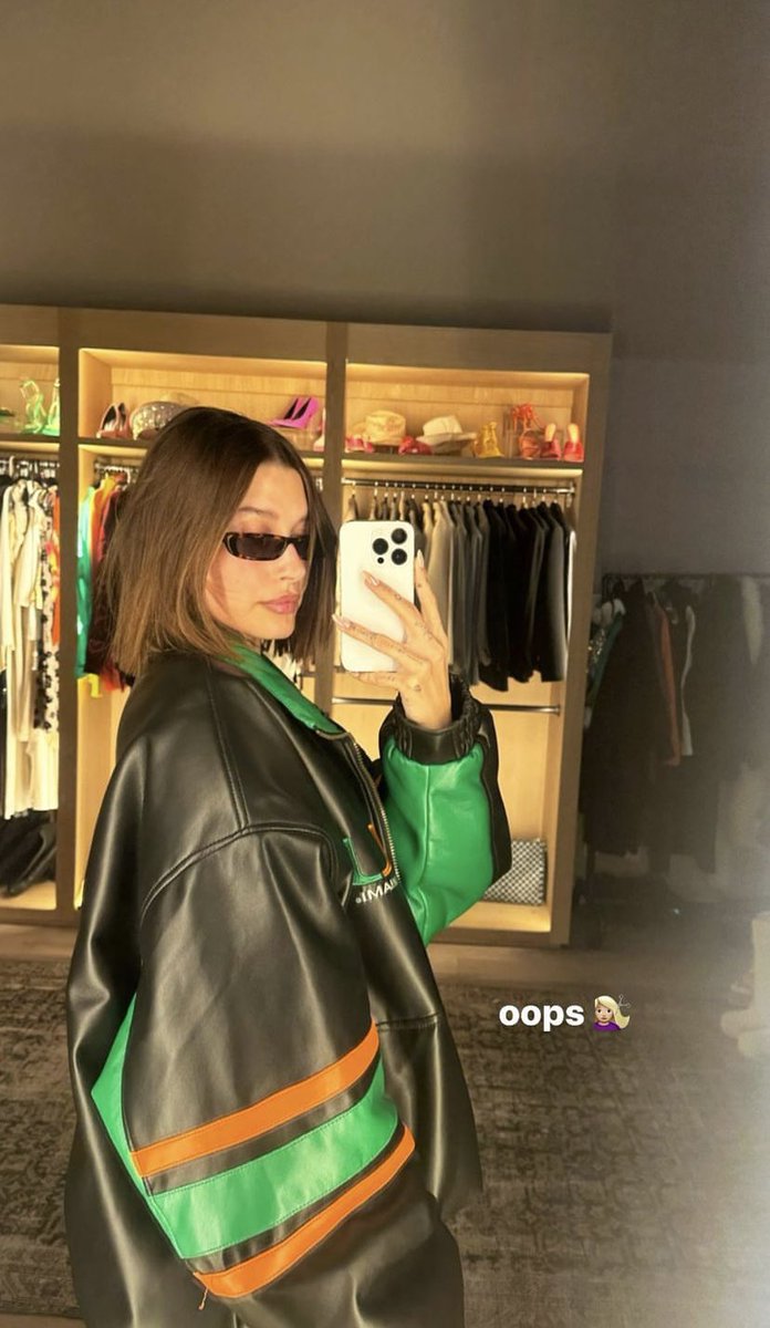 haileysoutfits's tweet photo. New hair 💇‍♀️ https://t.co/knhxha3f1Q