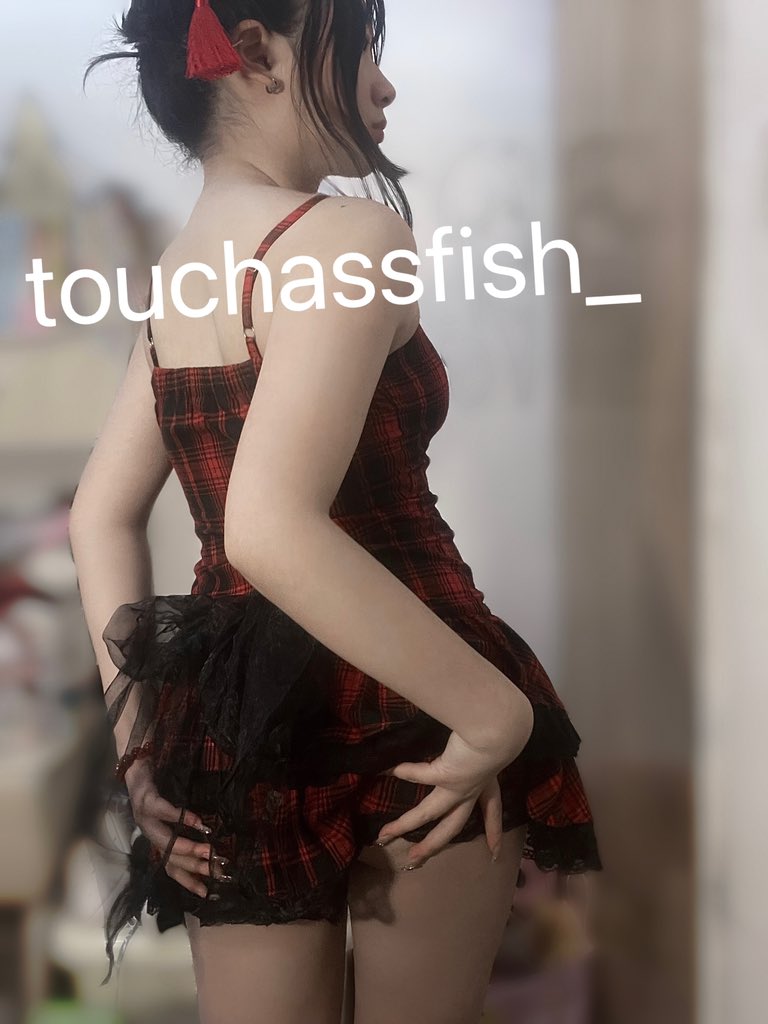 touchassfish_'s tweet photo. 新年快乐 https://t.co/dwzsytveir