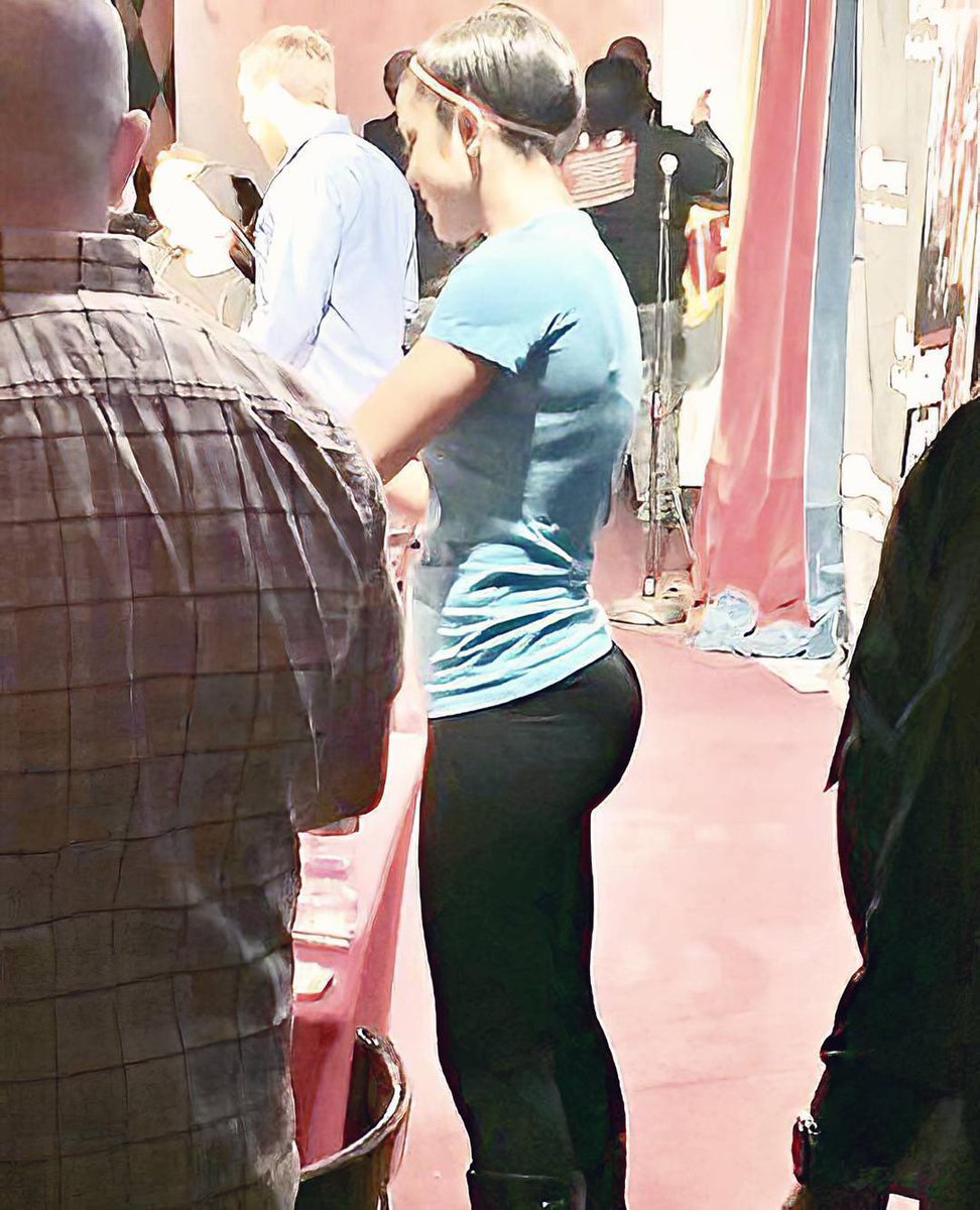 Bbcdivafan on Twitter: "Bay ass appreciation tweet. 🍑🍑🍑🍑"