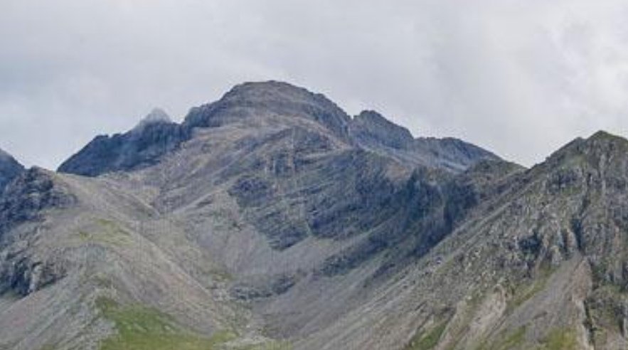 IncognitoExtra's tweet photo. See my 3 peaks https://t.co/8nRliZUd8K