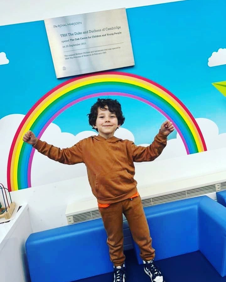 Yesterday, little Sonny had this last chemotherapy on the brain! This little boy and his mum Kirsty have come so far!!
The first time we met them was Christmas time  at The Royal Marsden and It was a sad day, but just look at him now!! ❤️❤️❤️❤️