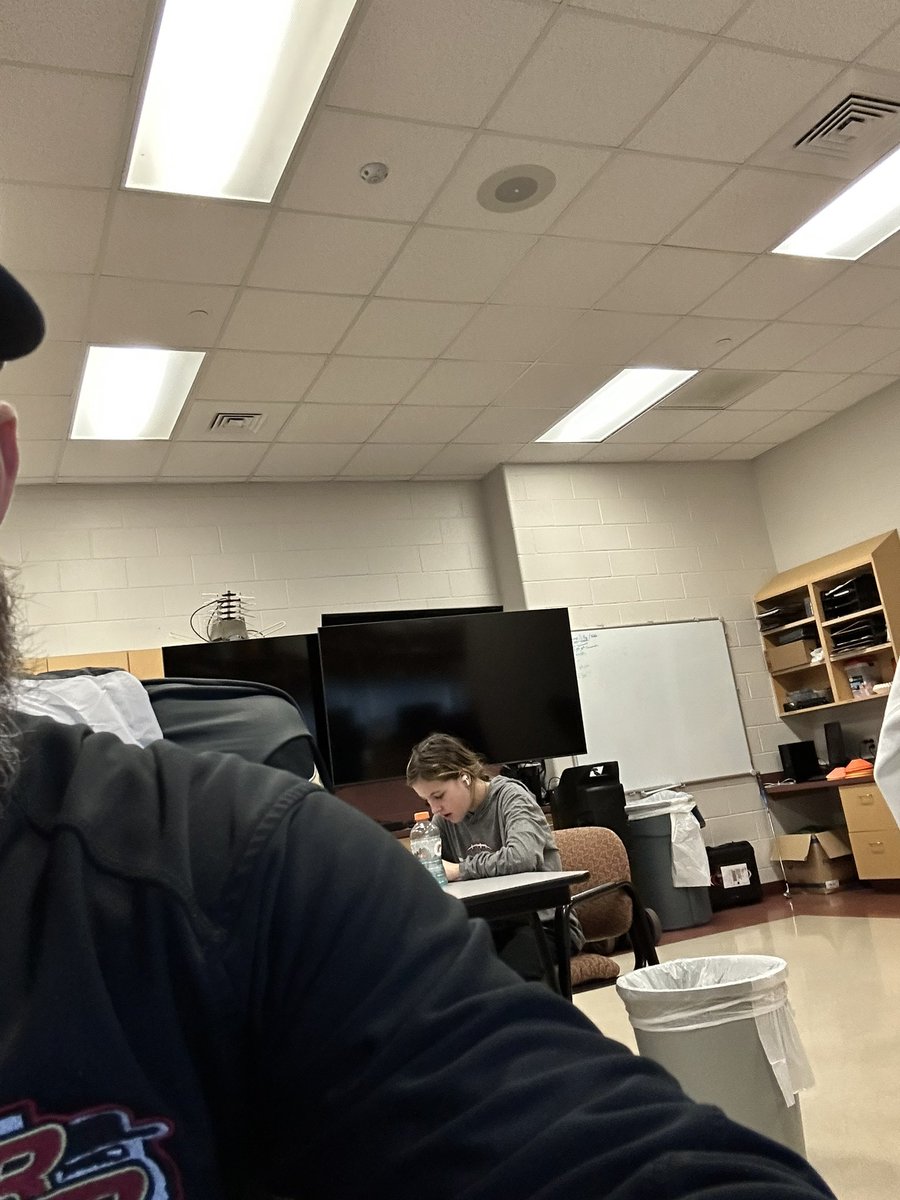 RouseGirls's tweet photo. Never turns down an opportunity to help me coach!!! Looking forward to closing the governors cup tonight in G-Town!!! #coacheskid #exceedthestandard @ElrodCoach @LethalSoccer @RouseSoccer @FlxAtx https://t.co/j1TmsF8TYv