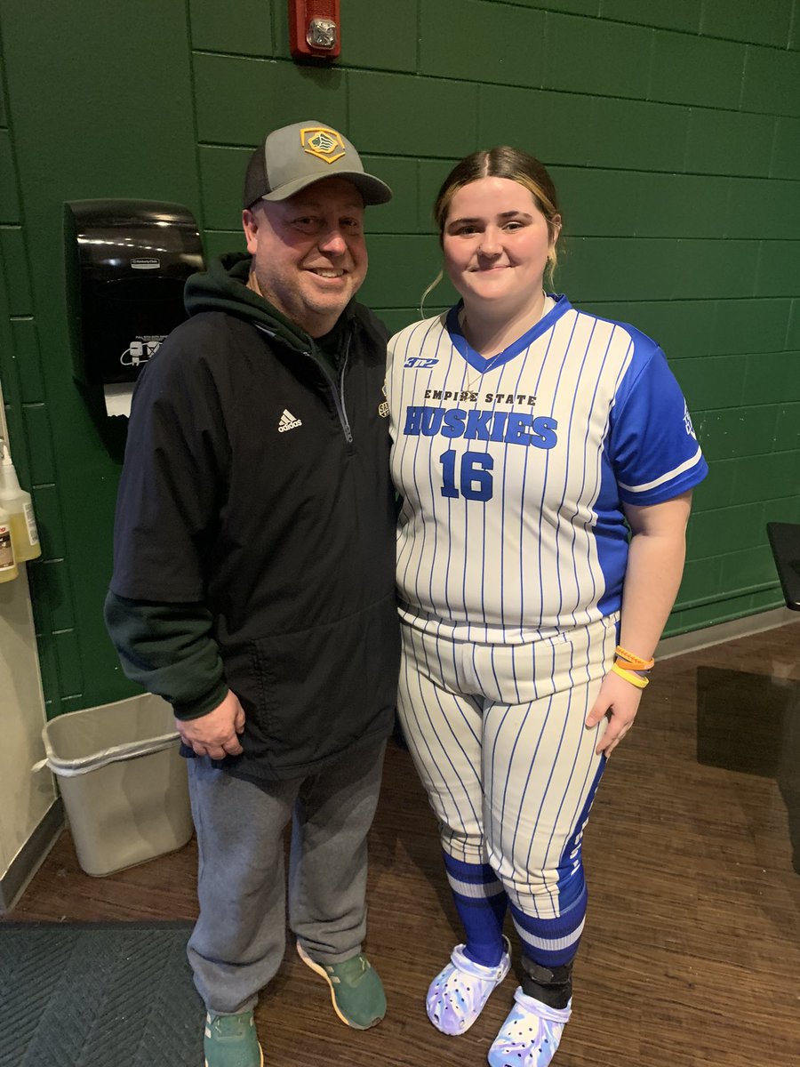 Sydney Benware tweet media