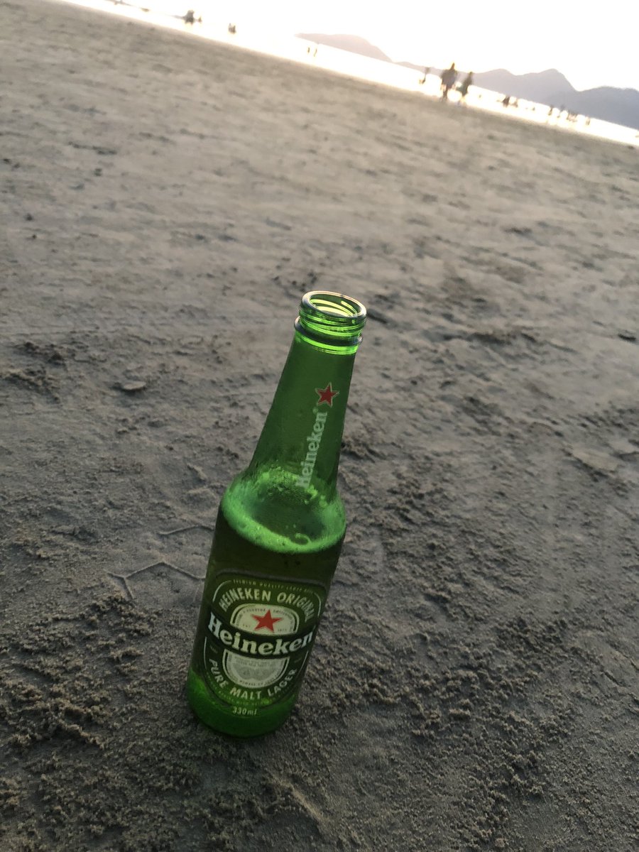 alvaropdutra's tweet photo. #hojepode 🍺🍻🎉🎁 https://t.co/aJuHeBglhj