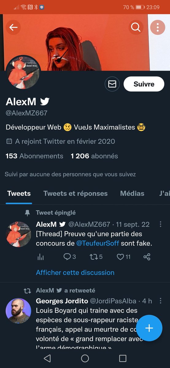 AlonahAmelie's tweet photo. Merci de signaler @AlexMZ667 pour harcèlement ciblé, sans parler de la menace de mort avec un fusil qui cible ma tronche. 

🙏🏻 https://t.co/pO4UXbB9hz