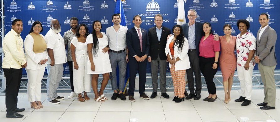 Docbatts's tweet image. Powerful seeing that our delegation to Dominican Republic helped facilitate an official sister city relationship in Allentown, Pennsylvania.  I’m excited to see what’s next lehighvalleynews.com/allentown/2023…