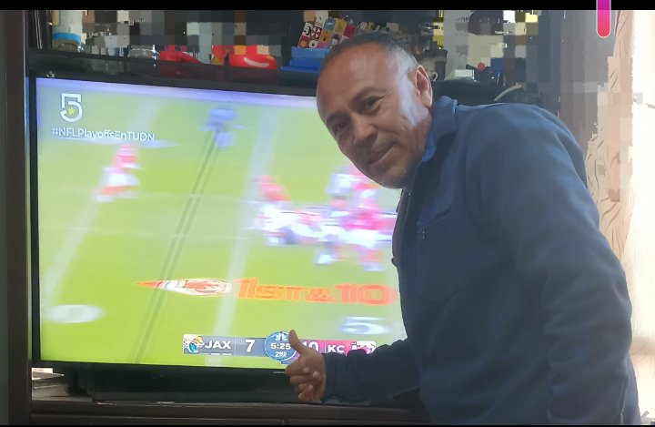 Susyluu1's tweet photo. #NFLPlayoffsEnTUDN sabadito y disfrutando https://t.co/bEOXWsYHPk