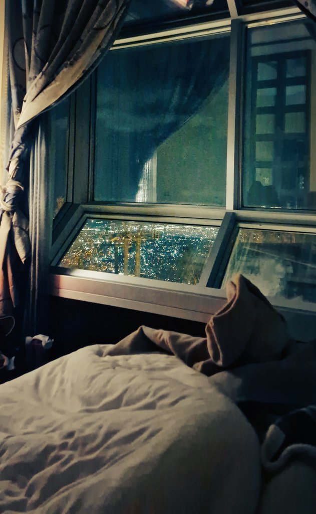 Andi_Rutz's tweet photo. Cant beat a good view before a good night sleep. 🥰
#goodnight #dajt #shqiptare #Rrofsh https://t.co/7XciiGLZ7J