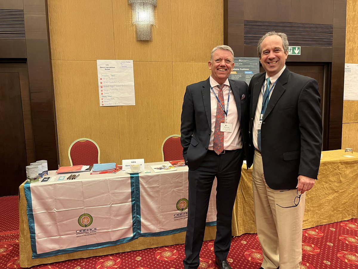 #oismumbai getting ready at Search London recruitment fair! Come and join   Us! <a href="/OISLearningHub/">OISLearningHub</a> <a href="/SearchAssociate/">SearchAssociates</a>