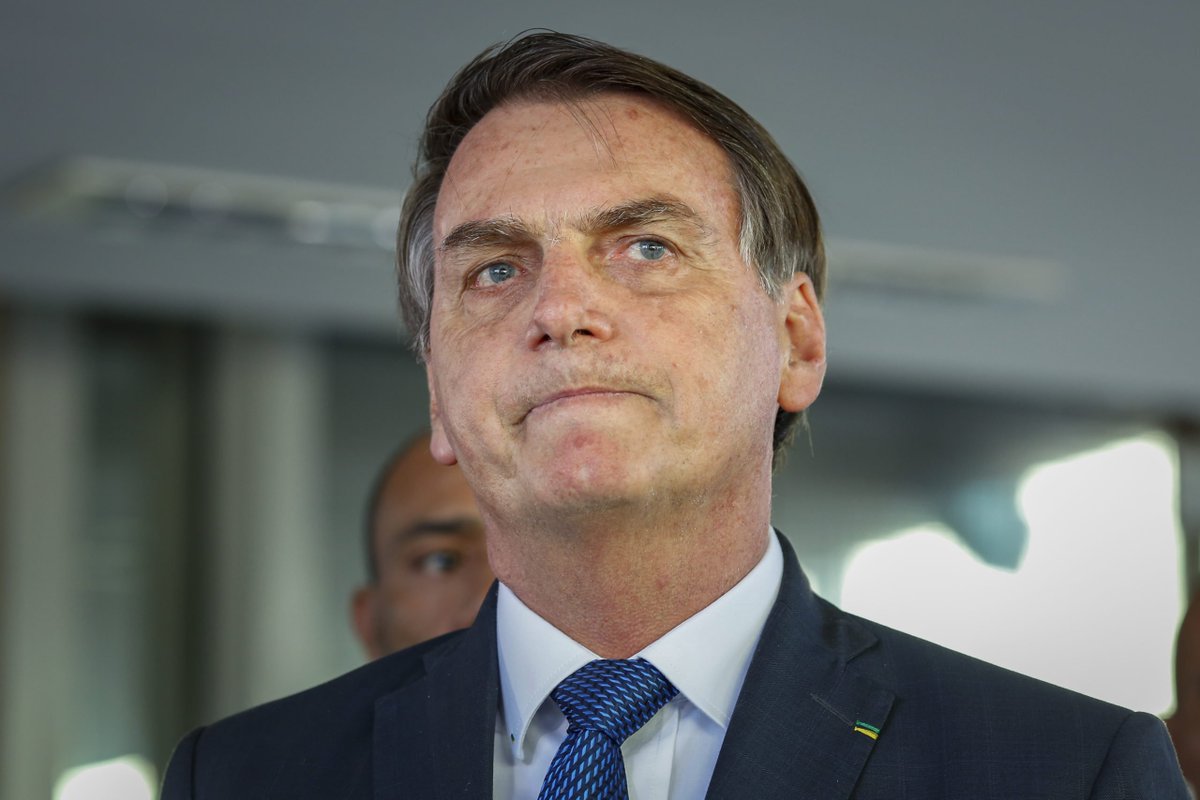 poptime's tweet photo. 🚨 URGENTE: Governo Bolsonaro ignorou 21 pedidos formais de ajuda dos Yanomami.

Nesse momento, a maior reserva indígena do país vive problemas graves de destruição! https://t.co/ufXXXvvdDf