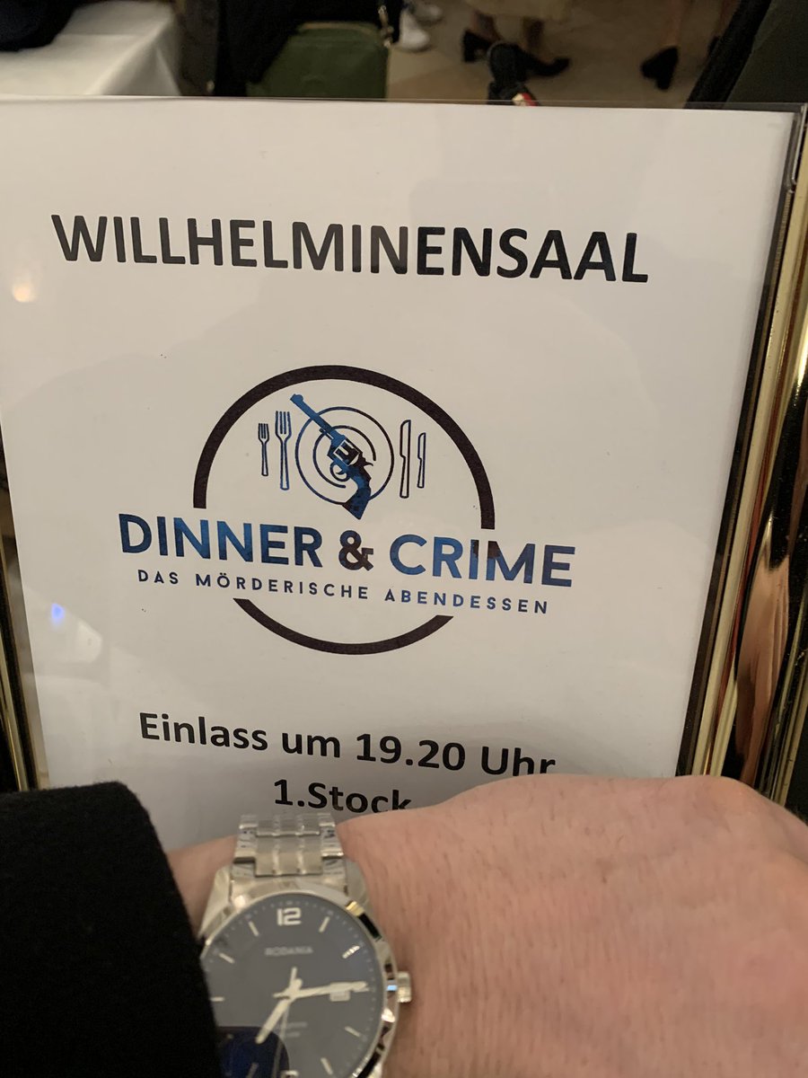 GamerNoNoNo1's tweet image. Going out for a Dinner &amp;amp; Crime evening &amp;amp; of course I have to take my new watch - thanks to my Watch Spud from the @SpudParty  😜😜

So many utilities in 1 big project - even generational wealth😆

#MetaCommunity #WAGMIT #SpudFriends #NFTCommunity #NoSpudNoParty #SuccessTogether