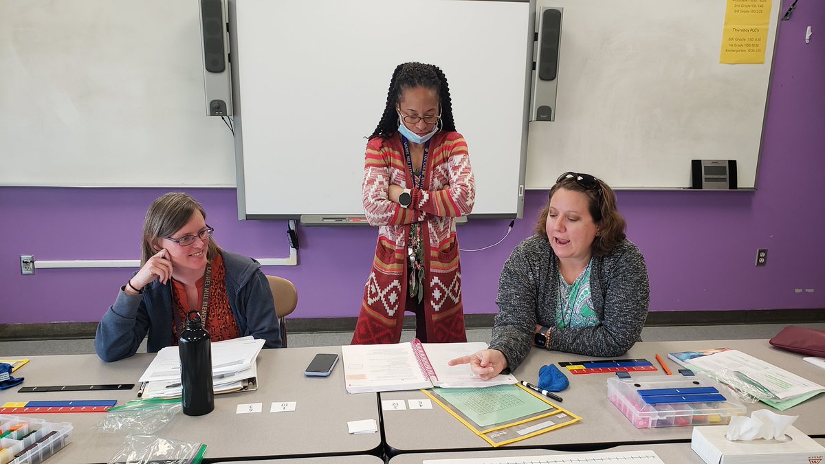 ECUcrystalECU's tweet photo. I am loving collaborating with the 4th grade teachers bi-weekly @LaurelMillElem. @FCSchoolsNC @FCSHawthorne @rhondaschuhler #ROCKMath @chicocollins28 https://t.co/IBIECg2XP7