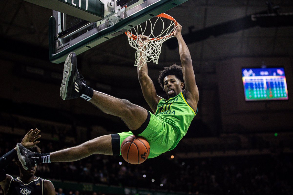 BSiegristUSF's tweet photo. Awesome to see & feel the @soflorodeo bringing 🔥🔥🔥 to the @yuenglingcenter for the #WarOnI4
📸 Great pics from our @USFAthletics photo team.
#HornsUp🤘 https://t.co/vDyf1zltBR