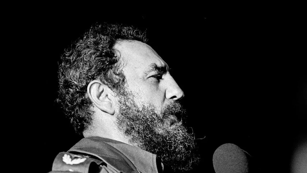 x.com/NicolasMaduro/…