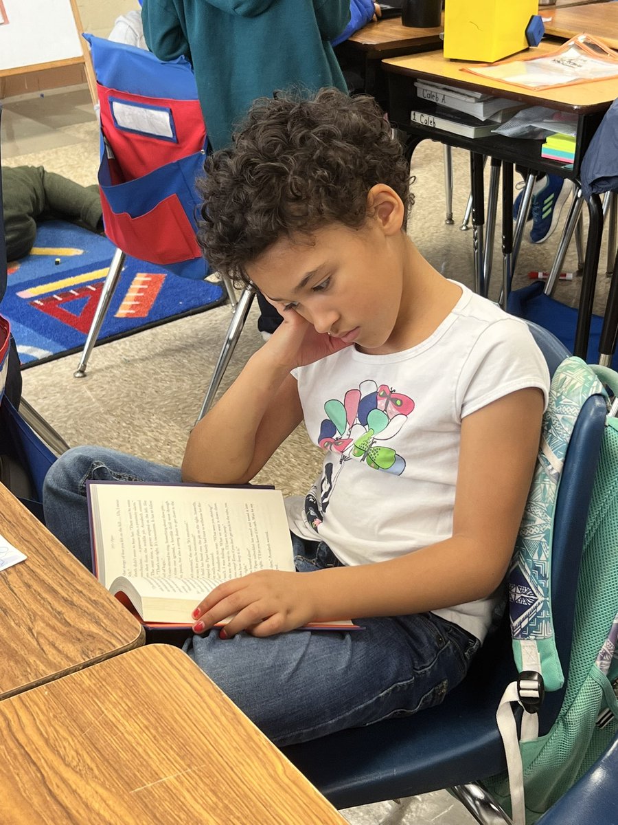 Mrs. Wendy Walton (@ches_tag) on Twitter photo What to Do when you are Doneā¦
Option #1 - Read (and enjoy) a book of your choice!
ā„ļøā„ļø Love walking into a room and seeing this!!! No Chromebookā¦No screen time! Old fashion book! š
#chesHabtemariam3 #readersareleaders <a href="/capitolheightse/">Capitol Heights ES</a> @ches3rd What to Do when you are Doneā¦
Option #1 - Read (and enjoy) a book of your choice!
ā„ļøā„ļø Love walking into a room and seeing this!!! No Chromebookā¦No screen time! Old fashion book! š
#chesHabtemariam3 #readersareleaders <a href="/capitolheightse/">Capitol Heights ES</a> @ches3rd