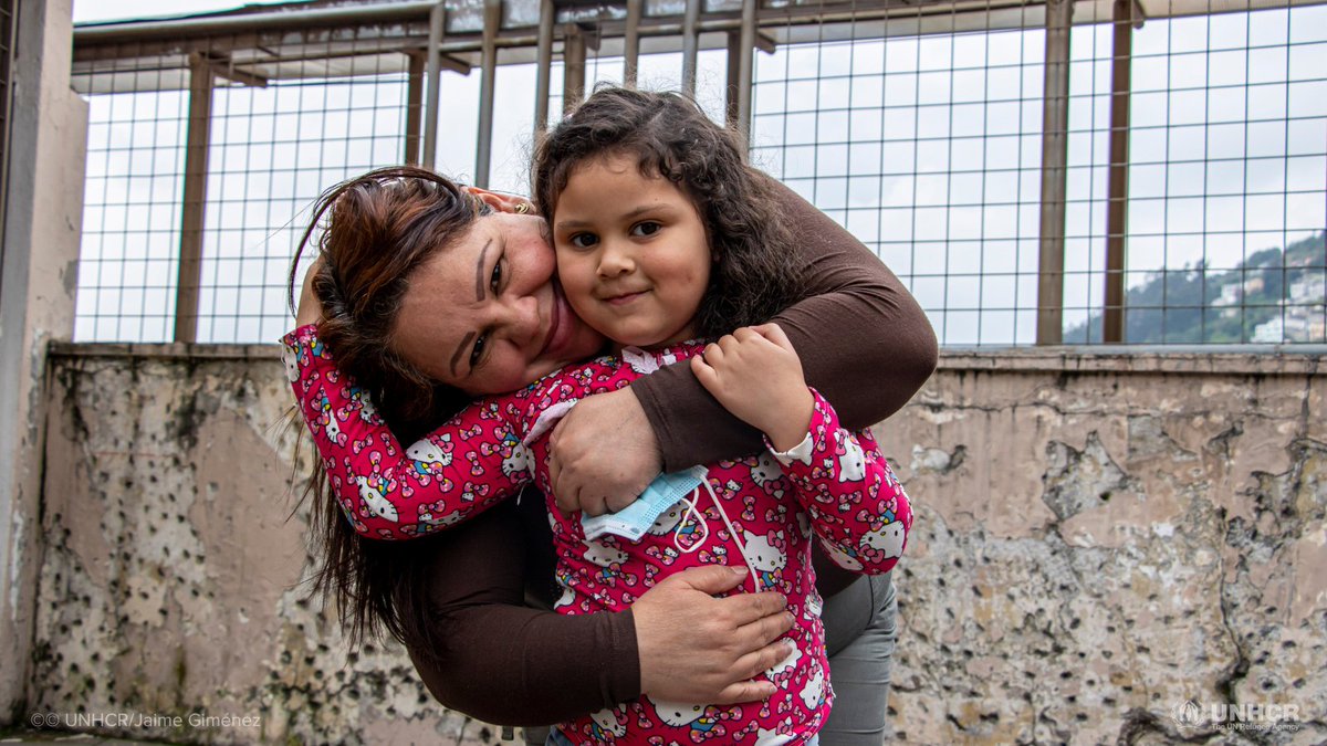 Happy #NationalHuggingDay! Today, let's celebrate the power of love, kindness &amp; empathy.

As we embrace our loved ones, let's also embrace &amp; stand in solidarity #withrefugees around the world who have been forced to flee their homes, often leaving their loved ones behind.