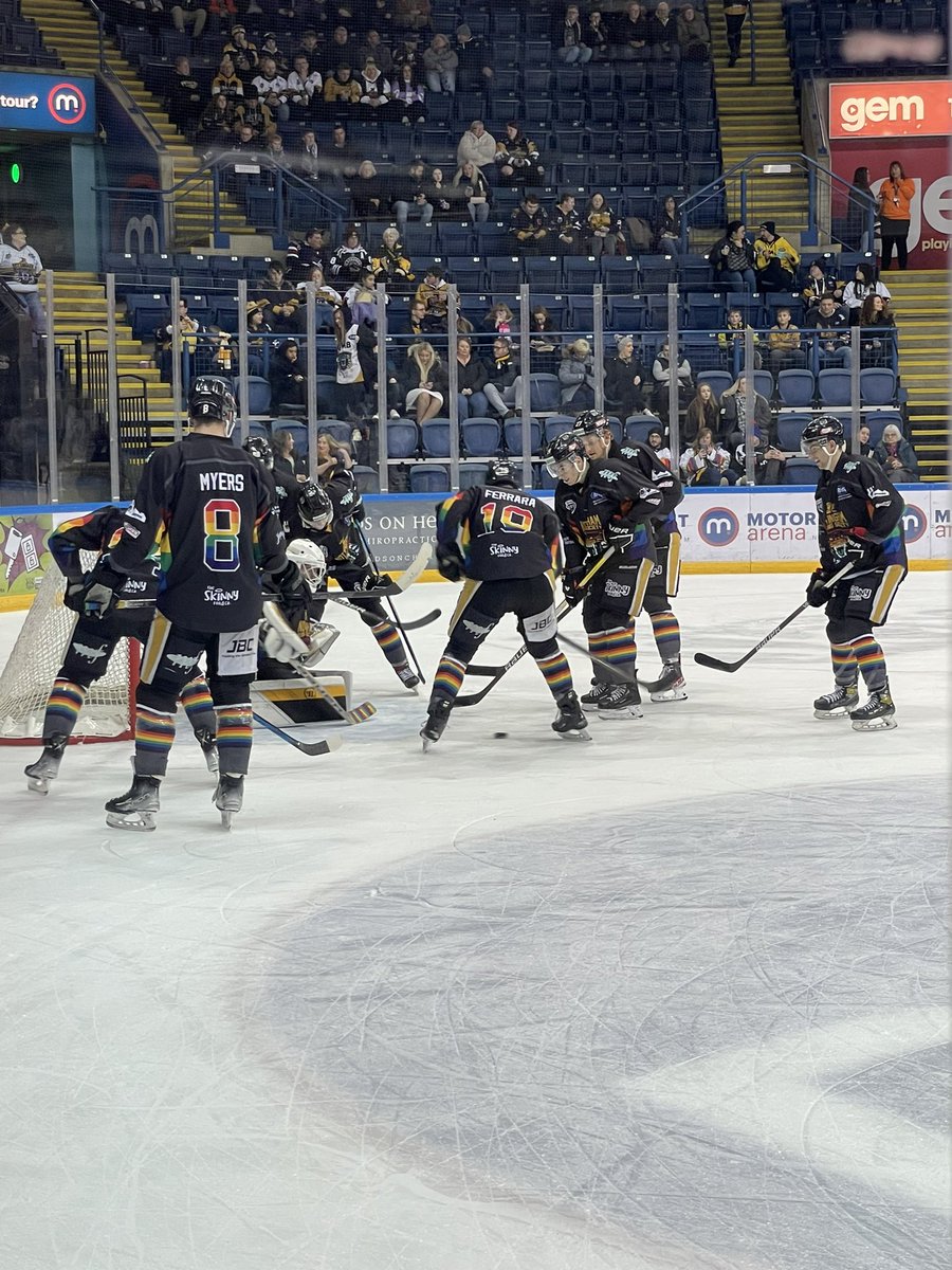 Pride night at Panthers ❤️🧡💛💚💙💜🏳️‍🌈🏳️‍⚧️<a href="/PanthersIHC/">Nottingham Panthers</a>