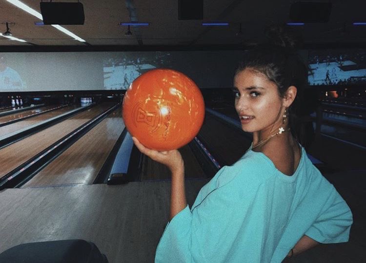 Celebrating my sister s birthday   *happy dances when Ed Sheeran plays over the speaker* 