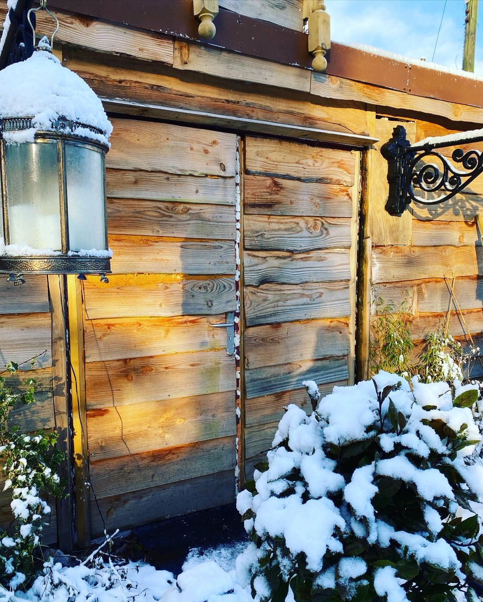 Hello from a very snowy Tea From The Manor