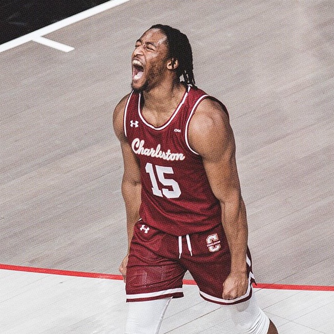 CBSSportsCBB's tweet photo. Charleston: 21-1. https://t.co/NqAbkLNnKg