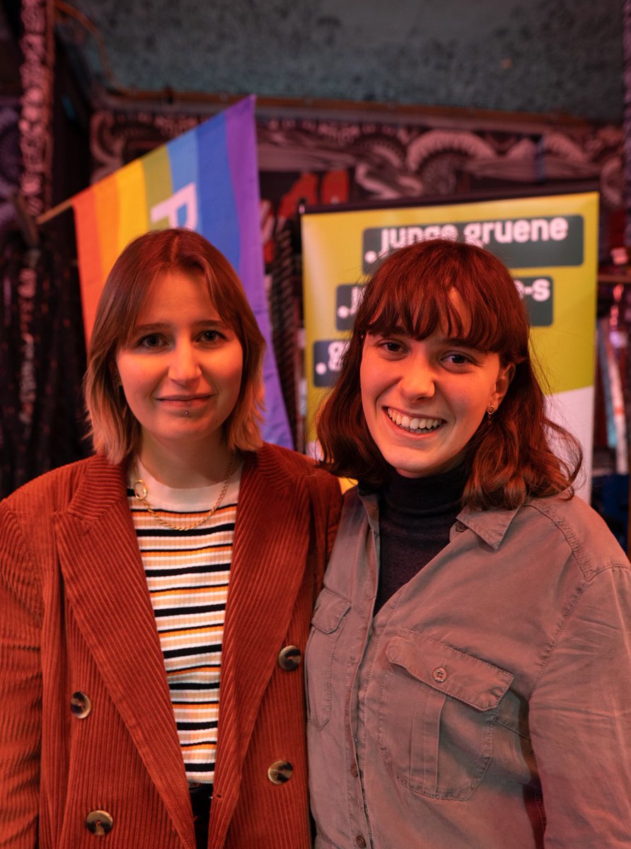 Wow! Ich wurde heute zur Co-Präsidentin der <a href="/jungegruene_ch/">Junge Grüne Schweiz</a> gewählt. Ich bin unglaublich glücklich &amp; dankbar für das Vertrauen. 
Jetzt kann es so richtig losgehen: Für 1.5°C - konforme Klimapolitik, eine antikapitalistische Wirtschaftspolitik &amp; Gleichstellung.