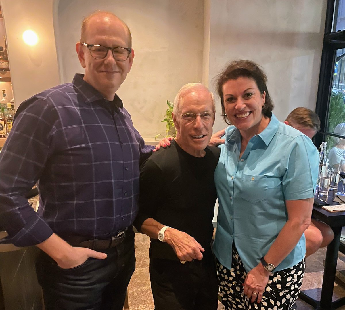 DrugChannels's tweet photo. I was sad to hear of Jerry Blavat's passing. He was as gracious and enthusiastic in person as he was on the radio.
"Keep on rockin' because you only rock once."
RIP, #Geator.
@JerryBlavat @wxpnfm @somevelvetblog
https://t.co/HF5rovv7Do https://t.co/yU7swoUQXG