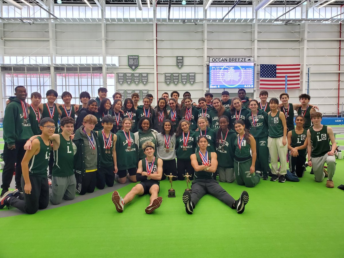 Livingston Track & Field tweet media