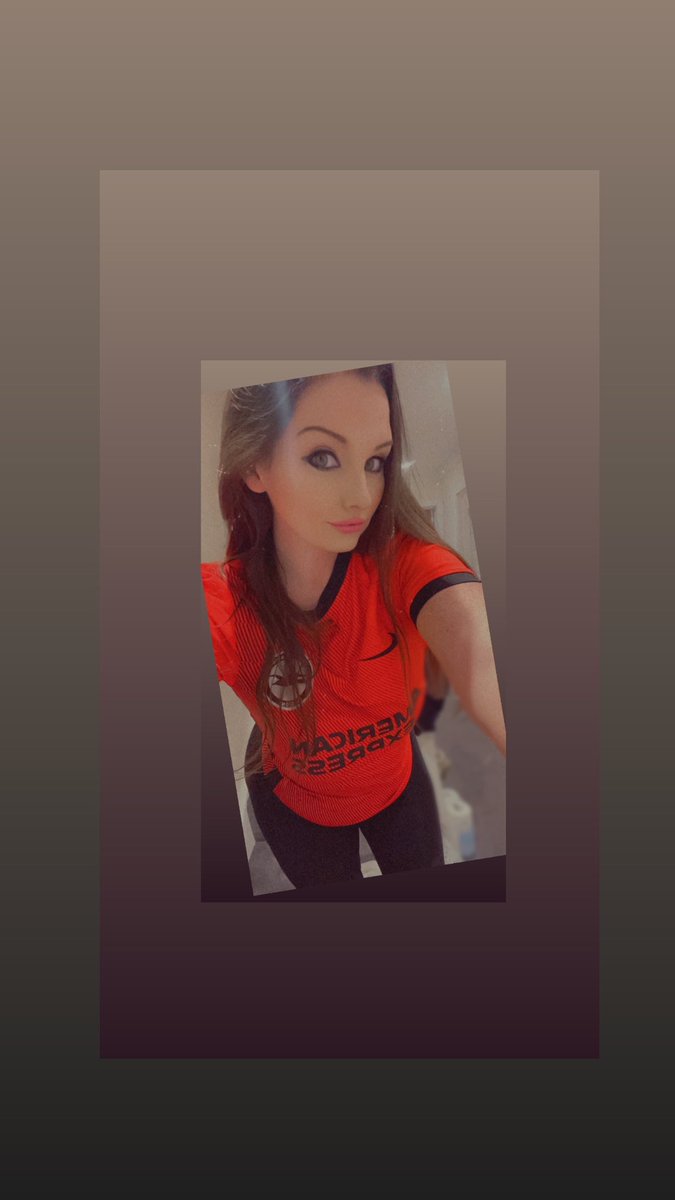 kristieHphoto's tweet image. Love my team 😍🙌🏻💙⚽️ #BHAFC #LEIBHA #awaydays #PremierLeague #bhafc #football