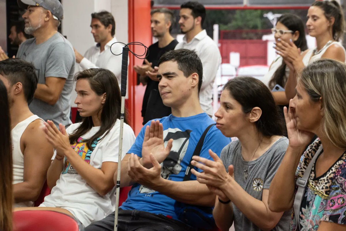 🔴 | ¡Más inclusión en <a href="/Independiente/">C. A. Independiente</a>!

Fuimos al Estadio Libertadores de América y junto a @Fabdoman participamos del lanzamiento de Rojo Inclusivo, el área de discapacidad del club de Avellaneda.
