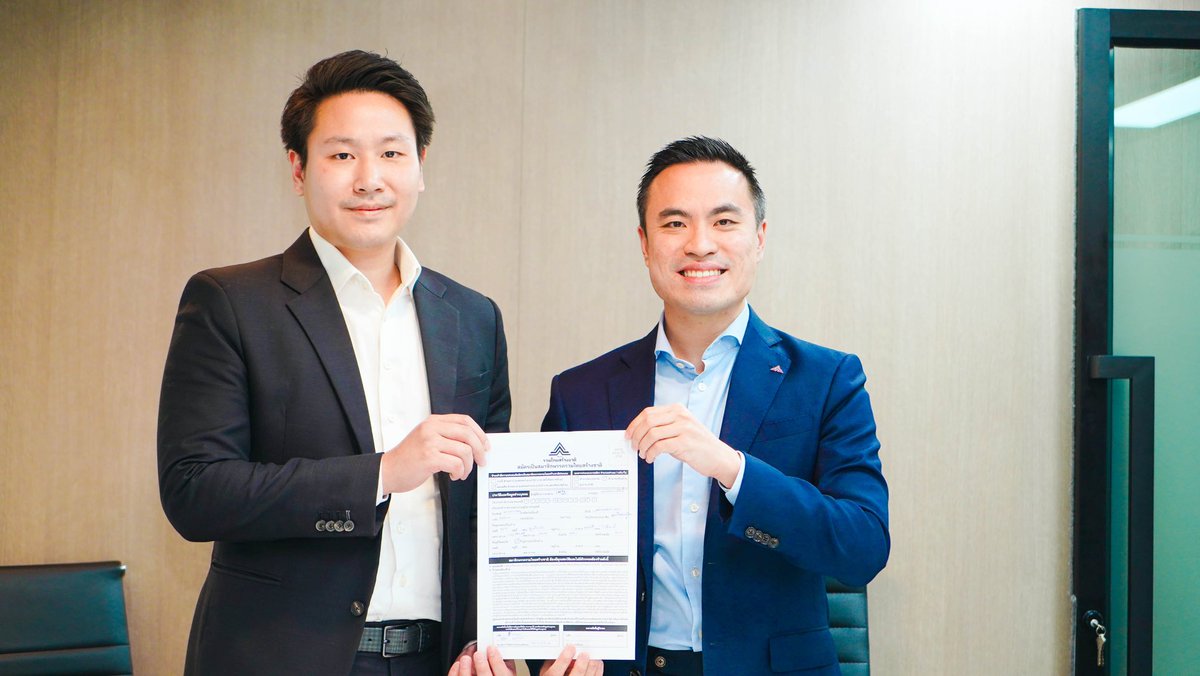 เราได้เดินทางมาถึงจุดที่เราต้องใช้ชุดความคิด ความจริง สาระเข้าสู้ในเรื่องของสถาบันพระมหากษัตริย์ #อย่าไปตามเกม ยิ่งไม่อธิบายยิ่งผลักให้แนวร่วมหาย #รวมไทยสร้างชาติ ไม่ได้โหนแต่เลือกที่จะทำจริง พูดจริง ปกป้องจริง ด้วยชุดความคิด