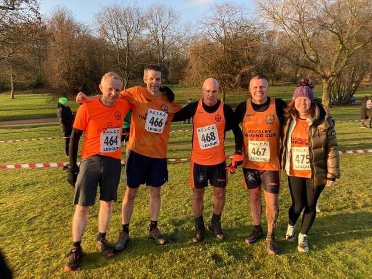 mossleyrunning's tweet photo. Great performance at Heaton Park SELCC from Mossley Running Club members https://t.co/8ylfzu2ZoF