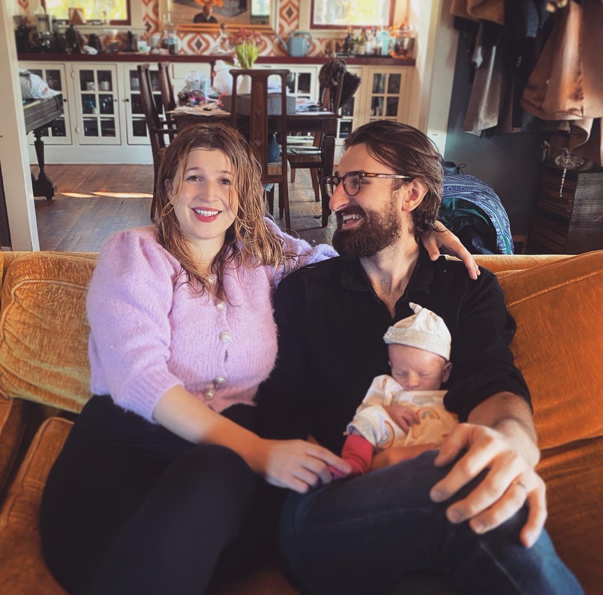 milesbon's tweet photo. Zaddy announcement post 🤔 https://t.co/hjQhPE1iYW