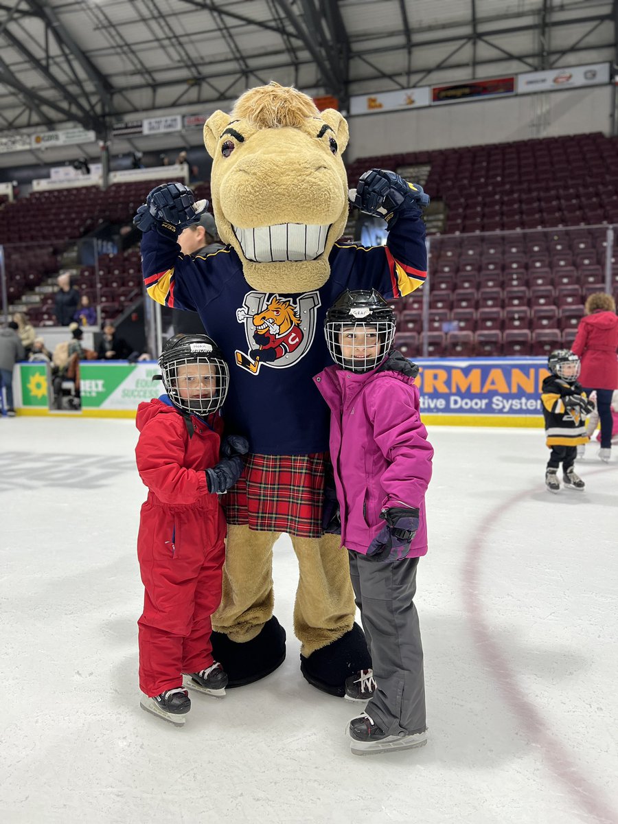 SCDSB_Schools's tweet photo. Thank you to everyone who came out to our #StaffWellness skating event at Sadlon Arena today! It was a blast! ๐
#SCDSBCommunity #Wellbeing https://t.co/iZwZMkyKKB