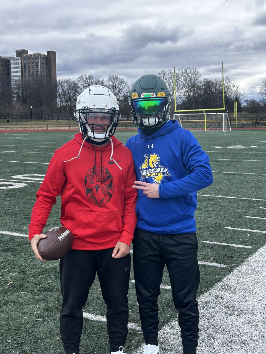 El1te_Pro's tweet photo. El1te Proformance had its first official session today!! Don’t miss out, come be great with El1te Proformance!!! Thanks for the great work ethic Victor! https://t.co/OAeY8Cf1Ls