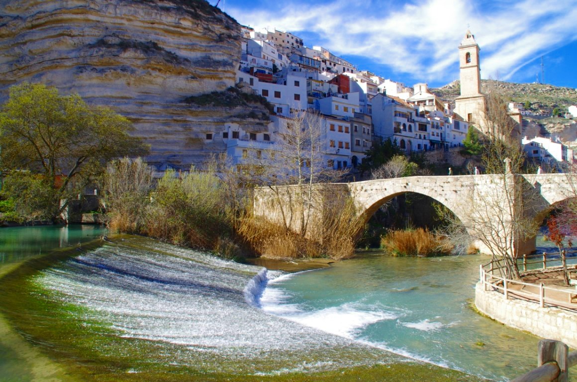 _LOVELYSPAIN_'s tweet photo. Alcalá del Júcar is a municipality in Albacete (Castilla-La Mancha) that is considered one of the most beautiful villages in Spain.

A magic place, including the area that surrounds Alcalá del Júcar, to visit if you have a weekend free. https://t.co/bHDhrTzbmF