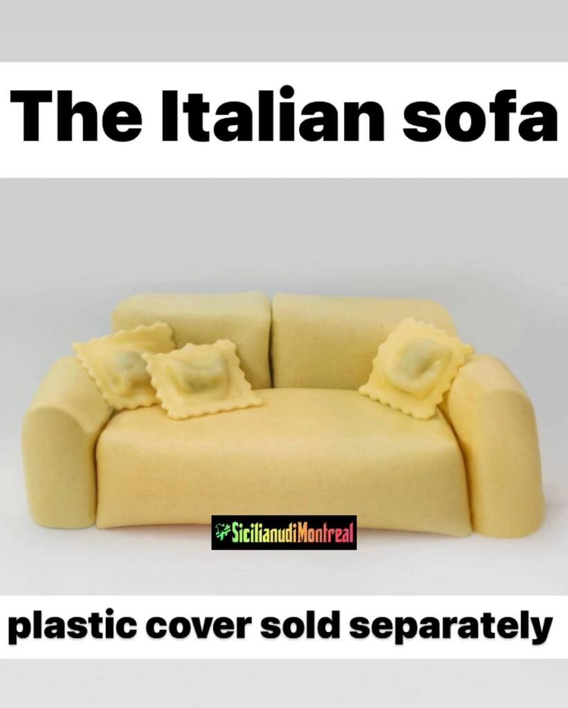 Nu bellu sofá….👌🏼🇮🇹🍝🥫🛋️ #saturday #sabato #sofa #ravioli #pasta #comfortfoodforcomfort #relax #plasticcover #soldseparately #sicilianudimontreal™