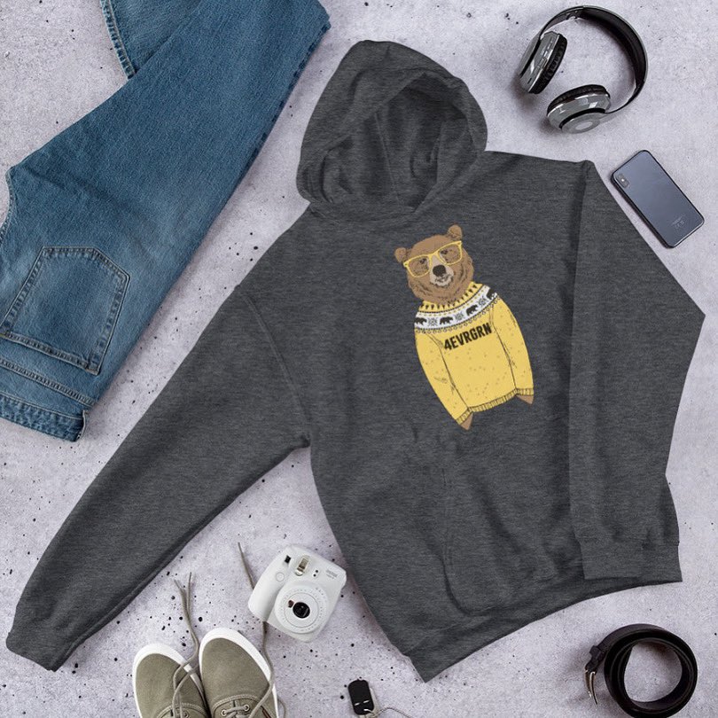 4evrgrnpnw's tweet image. Weekend wear, #pnwootd means the beary best comfort! 🐻 #weekendootd #ootd #pnwlifestyle #wearethepnw #pacificnorthwest #pnwfashion #bearnard #pnwbear #comfortableoutfit #comfortablefashion #saturdayootd #saturdaystyle #pnwlife #welovethepnw