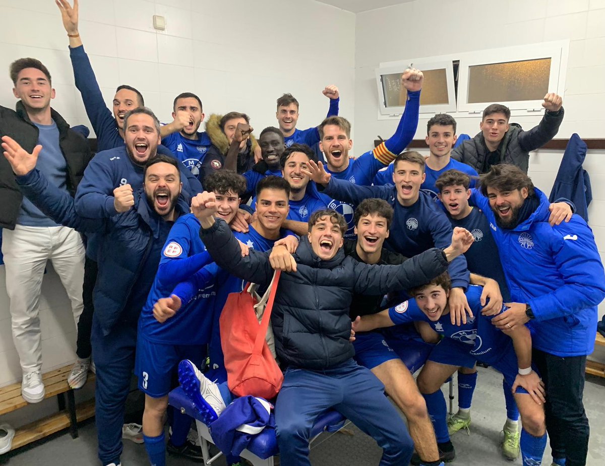 1-2 Victòria d’un molt efectiu Bini q s’ha avançat amb 2 gols d’en <a href="/borjagurry/">Borja Gurrionero</a> (2’ i 22’). En el 32’ amb gol en pròpia s’acostava el <a href="/playasdcalvia/">Platges de Calvià</a> q no ha pogut amb l’ordre i una gran feina col·lectiva dels assules. Tremendos +3 💪💪💙💙