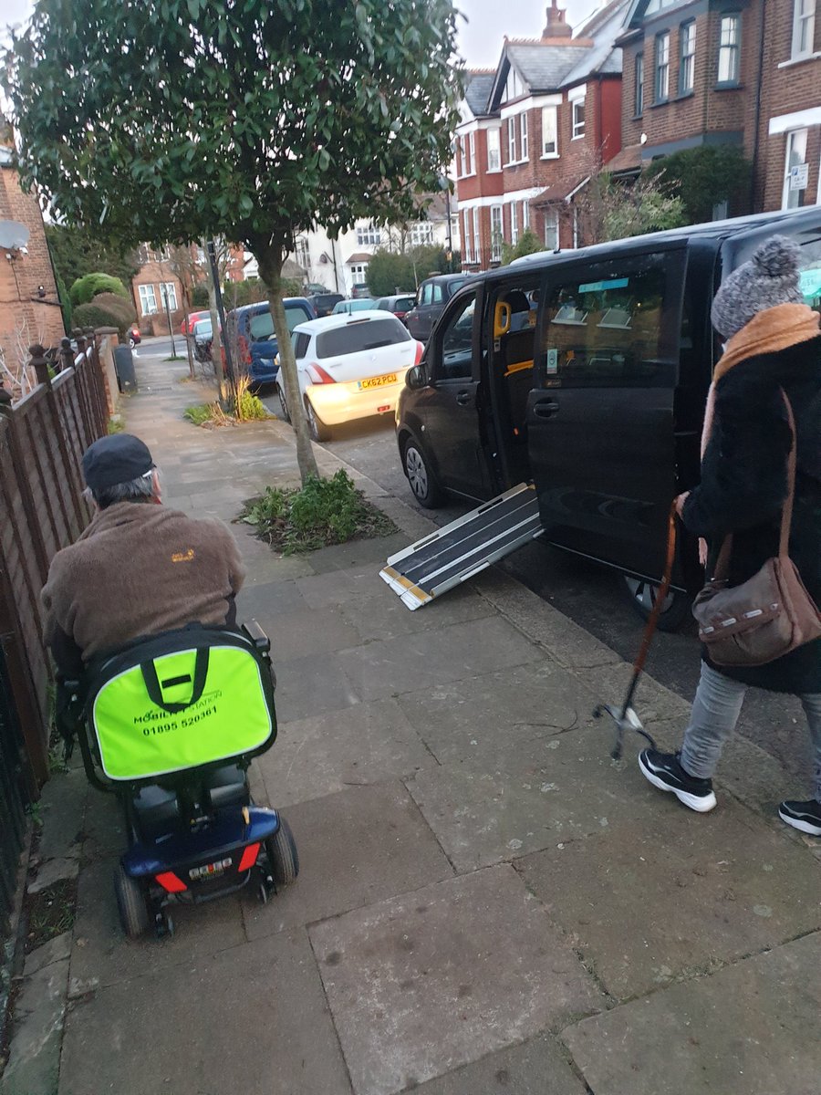 Clover Summers tweet media