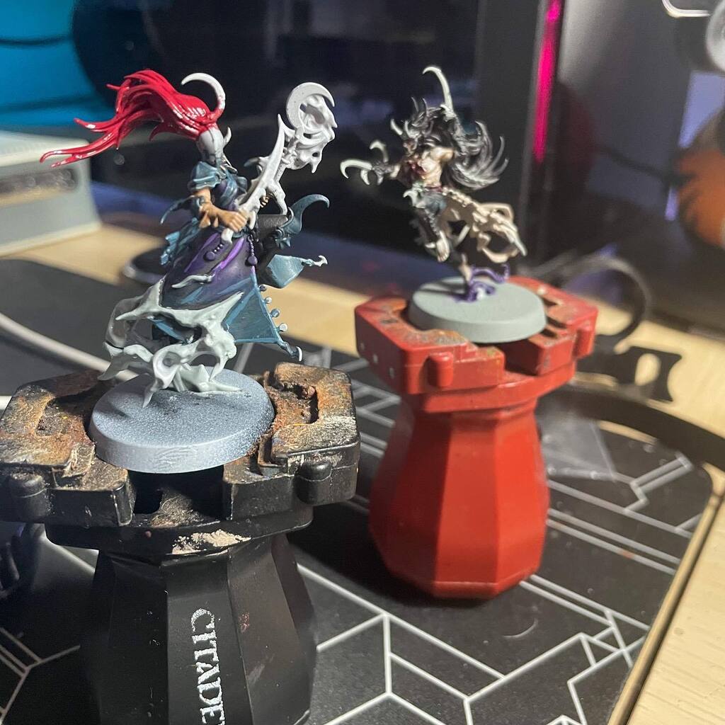 BigGeordieGeek's tweet photo. On day 21 of the #HobbyStreak I am working on Aelves for Silver Tower and I just have the Mistweaver Saih and the Tenebrael Shard to go!
#WarhammerCommunity #WarHamFam #Warmongers #WarhammerQuest #WarhammerQuestSilverTower #SilverTower #MistweaverSaih … https://t.co/0mtFPa7YVr https://t.co/eYyyLE2000