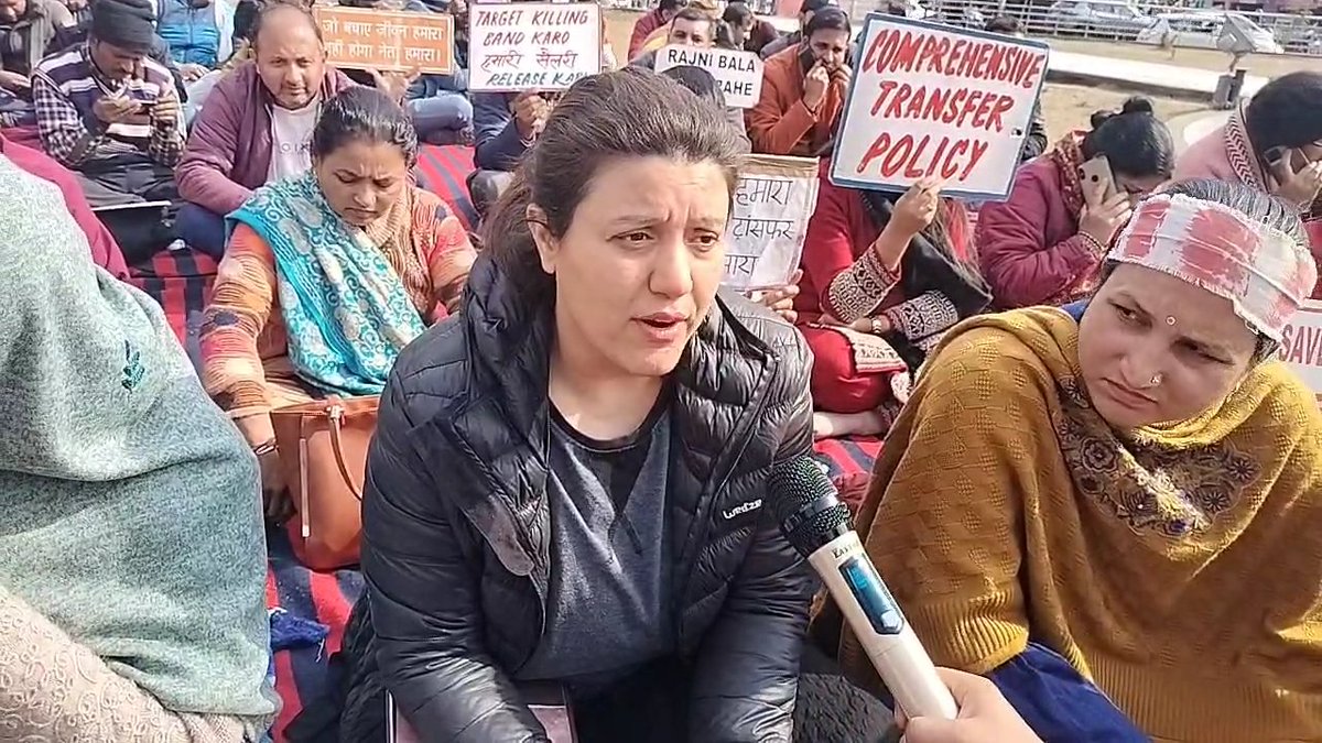 advannadurrani's tweet photo. A wave of despair has gripped my city. 
And nobody's listening. https://t.co/LRfu8WmTsq