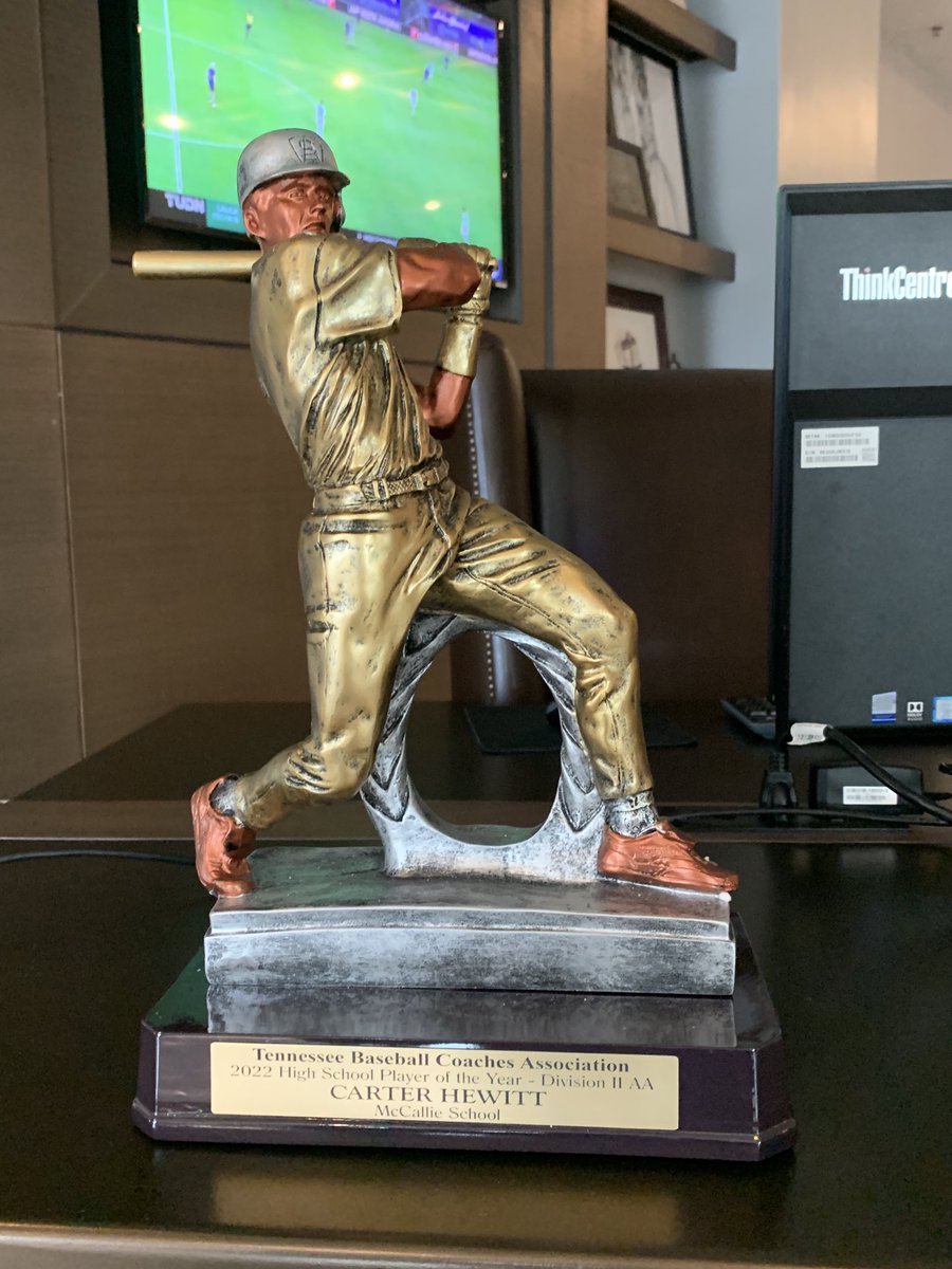 Picking up some hardware at the TBCA Coaches Clinic for our guy Carter Hewitt. 2022 TBCA Division II-AA Player of the Year.