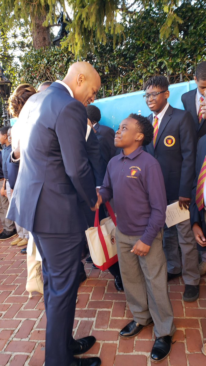 iamwesmoore's tweet photo. Looking back on Inauguration Day one of the highlights was meeting these remarkable young men from @Boys2college. I told them to remember that there is never a room they don’t belong in. 

It was an absolute joy to meet you all and thank you for the beautiful gift. https://t.co/ogQCc92VvE