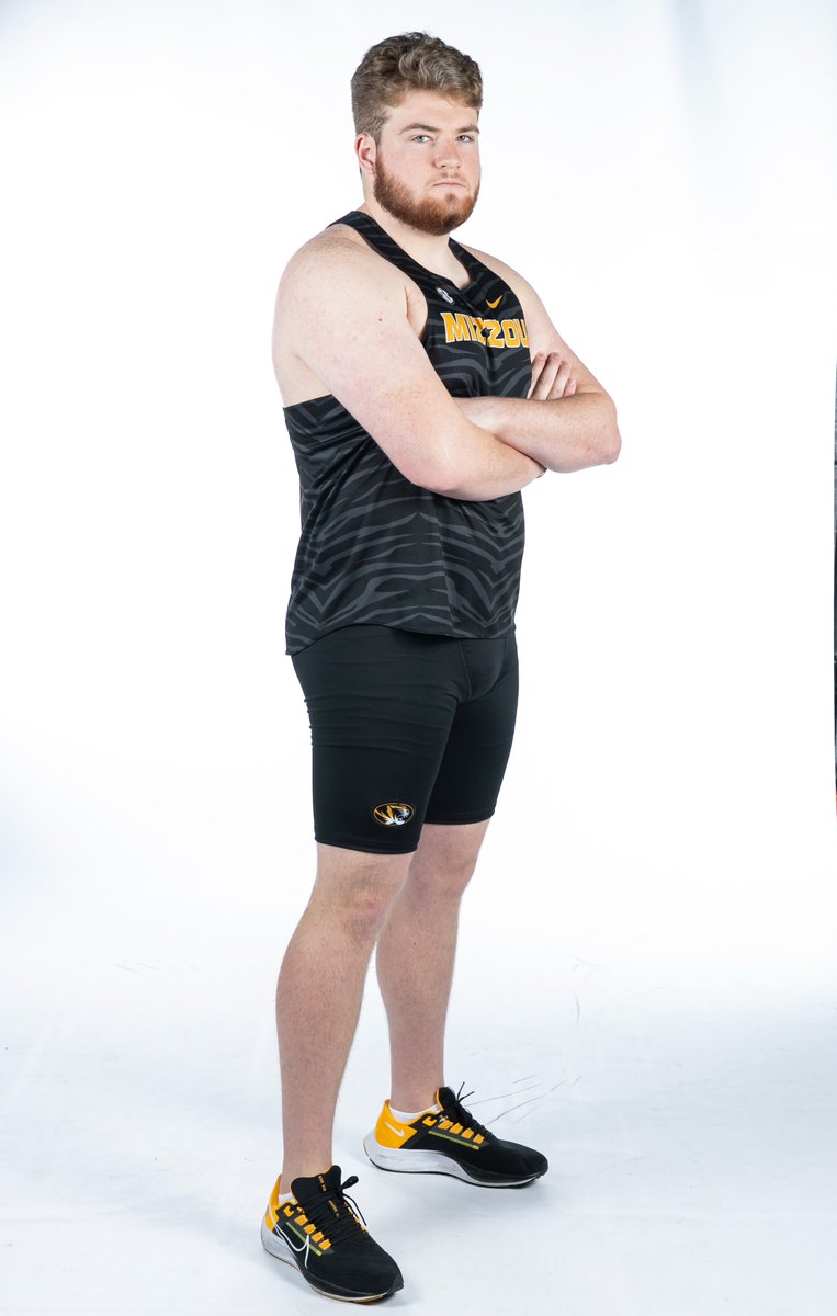 MizzouTFXC's tweet image. 🐯🥉🐯

@SamInnes11 places third in the men's weight throw with a mark of 18.25m 🔥